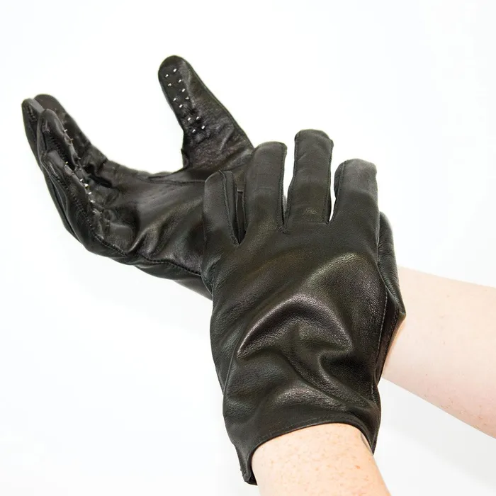 Vampire Gloves Medium Stockroom Male Sex Toys